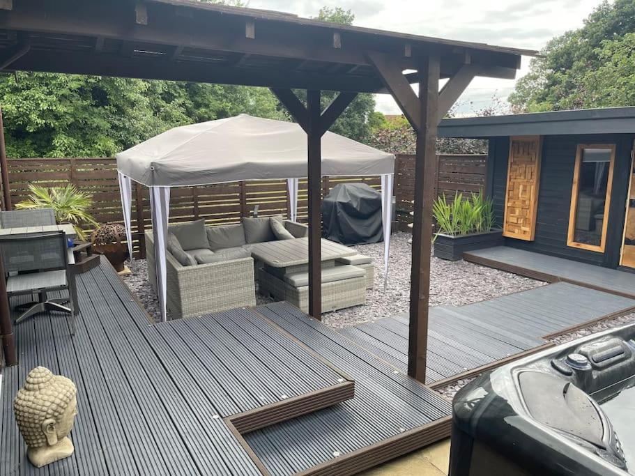 Orchard Retreat Staycation Boston Bagian luar foto