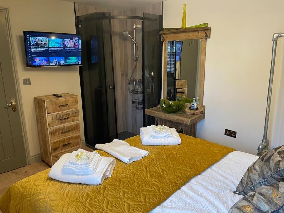 Orchard Retreat Staycation Boston Bagian luar foto